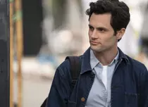 „You”, sezonul 4. Tot ce știm despre serialul cu Penn Badgley în rolul principal. Data premierei a fost modificată