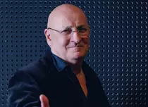 Bebe Cotimanis are un succes răsunător cu școala lui de actorie. „Aici e problema, la părinți. Aici a apărut o dificultate”