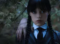 Câți actori români au jucat, de fapt, în serialul Netflix „Wednesday”. În ce secvență apare Andrei Duban