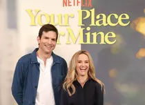 Ce filme și seriale de dragoste poți urmări pe Netflix