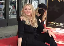 Christina Applegate, ultima apariție pe covorul roșu. A fost însoțită de fiica ei, la gala SAG 2023