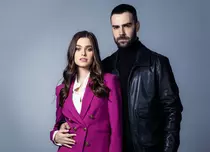 EXCLUSIV. Denis Hanganu și Theo Rose, eroii din „Clanul”, promit un al doilea sezon și mai spectaculos. Ce se întâmplă cu personajele lor din serialul Pro TV