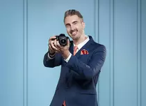 Ernest readuce „În căutarea adevărului” la Kanal D. Programul de difuzare