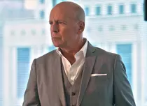 Filme la TV azi, 22 martie: „Minute pierdute”, „Transfer de captivi”, „Câmpul morții”, „Legea lui Banks”