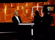 Aurelian Temișan, la „40 de întrebări cu Denise Rifai”. „Care a fost mai reușit: primul sau al doilea sărut cu Loredana?”