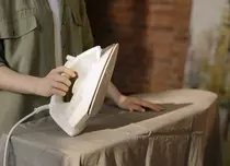 Cum alegi fierul de călcat: mic ghid practic