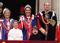 Cele mai spectaculoase ținute de la încoronarea regelui Charles al III-lea. Kate Middleton și fiica ei au purtat ținute asortate