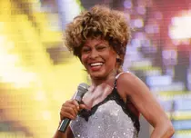 Cine ar putea moșteni averea uriașă a Tinei Turner. Fiii ei biologici nu mai sunt în viață