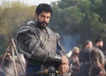 Celebrul actor turc Burak Özçivit negociază cu Netflix. Tot ce știm despre noul său proiect