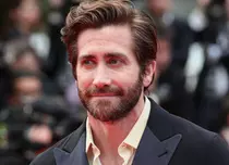 Jake Gyllenhaal, apariție rară alături de iubita lui, Jeanne Cadieu. Cum au fost surprinși de paparazzi