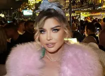 Loredana Groza, încă o apariție cu care i-a dat gata pe fani. S-a inspirat din ținutele lui Barbie. „Frumoasa României”