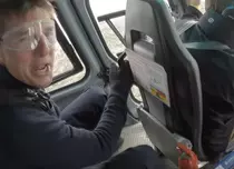 Tom Cruise face cascadorii uluitoare în Misiune: Imposibilă 7, dar colegele lui au captat atenția