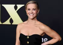 Reese Witherspoon a debutat ca scriitoare cu „Betty cea ocupată”, o carte pentru copii. A fost tradusă și la noi 