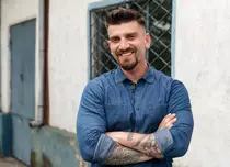 Silviu Mircescu, de la Vocea României la Clanul. „Muncesc de luni până duminică”. EXCLUSIV