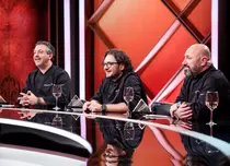 Când este premiera Chefi la cuțite 2023, sezonul 12. Show-ul de la Antena 1 revine cu 5 ediții consecutive