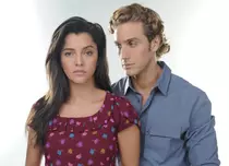 Telenovela "Aurora" începe astă-seară la Acasă