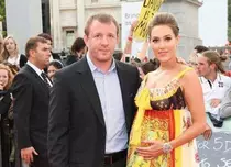 Guy Ritchie va deveni tată pentru a patra oară