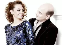 FOTO: Giulia Anghelescu a devenit oficial "dna Huidu"