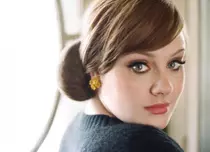 Adele va deveni mămică în septembrie