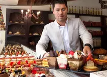 Tudor Constantinescu, cucerit de concurenta sexy de la "Top Chef"