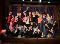 LaLa Band cântă mâine, 1 iunie, la Arenele Romane 