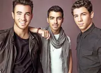Trupa Jonas Brothers s-a destrămat