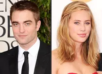 Robert Pattinson e nebun după fiica lui Sean Penn