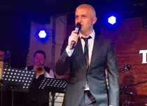 Virgil Ianţu a lansat videoclipul piesei "Ce bine că eşti"