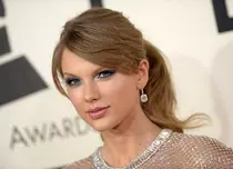 Taylor Swift: Succesul nu a lăsat-o fără prieteni