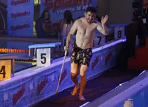 Doru Todoruț de la Deepcentral sare accidentat, la “Splash! Vedete la apă”