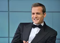 Serialul „Suits”/„Costume” va continua cu un nou sezon, al cincilea