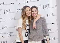 Adela Popescu, sursă de inspiraţie pentru designeri