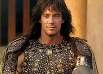 Kevin Sorbo („Hercule”) revine pe TV cu un serial nou
