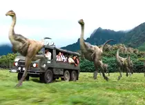 „Jurassic World”: Plouă cu dinozauri!