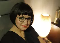 „Vina”, romanul de debut al Cameliei Cavadia, se lansează în mai