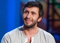 Lui Dragoș Bucur i se mărește familia: va avea și un băiețel