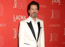 Jim Carrey se apucă de seriale