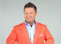 Îl puteți vedea pe Pavel Bartoș la teatrul Odeon, în piesa „Family affairs”
