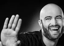 Mihai Bendeac readuce „În puii mei” la Antena 1: „Revenim, dar nu ne revenim”