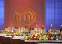 Mărul fermecat ajunge în bucătăria “MasterChef”