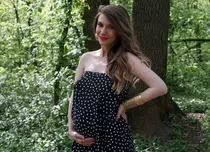 Adela Popescu lansează colecția “Maternity by Adela”
