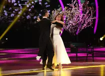 Luni, un nou concurent intră în ringul „Uite cine dansează!”: Rona Hartner renunță la show