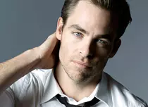Chris Pine va juca într-un serial despre Bobby Kennedy
