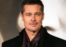 Brad Pitt a uitat-o pe Angelina Jolie și a pus ochii pe tinerica Ella Purnell