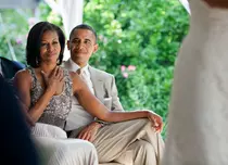 Soţii Barack şi Michelle Obama, în negocieri cu Netflix pentru o serie de emisiuni