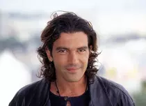 Ce-a postat pe Instagram actorul Antonio Banderas de Ziua Tatălui