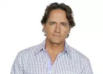 Guy Ecker joacă în cel de-al şaselea sezon al serialului „El Señor de los Cielos”