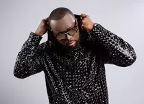 Interpretul hitului „Bella”, Maître Gims, cântă la Bucureşti pe 22 iunie