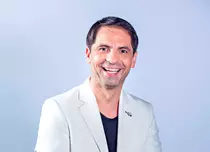 Dan Negru, prezentatorul show-ului „Next Star”, și-a dorit să fie șofer de TIR