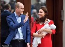 Când va fi botezat prinţul Louis, al treilea copil al ducilor de Cambridge. Anunţul făcut de Palatul Kensington